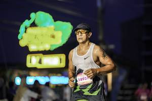 BIB: 18931
                            <button type="button" onclick="openModal(24669151)" class="btn btn-primary btn-sm float-right btn-popup" data-toggle="modal" data-target=".modal-high-quality">
                        <i class="fas fa-shopping-cart"></i> Add to Cart
                    </button>
                                            <button type="button" onclick="isThisMe(24669151, true)" class="btn btn-success btn-sm float-right btn-popup btn-isme hidden" data-toggle="tooltip" data-placement="bottom" title="นี่คือรูปของคุณใช่ไหม คลิกที่นี่เพื่อเอาเข้าอัลบั้ม">
                        <i class="fas fa-plus"></i> Add to album
                    </button>
                    <button type="button" onclick="isThisMe(24669151, false)" class="btn btn-warning btn-sm float-right btn-popup btn-isnotme hidden">
                        <i class="fas fa-ban"></i> Remove from album
                    </button>